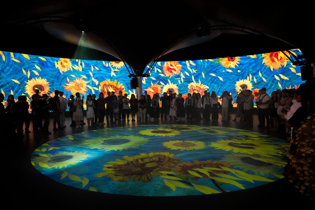 Ra mắt Van Gogh Immersive 720 - Không gian trải nghiệm 720 độ lay động mọi giác quan